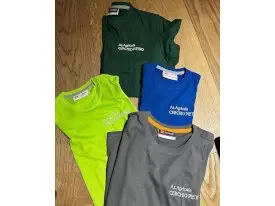 Magliette personalizzate con logo aziendale